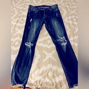 Size 29 flying monkey skinny jean- Buckle